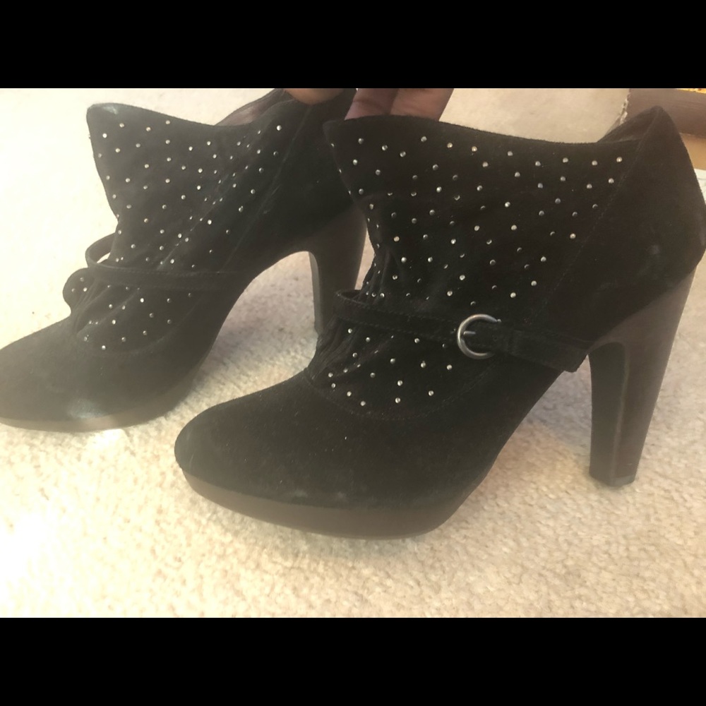Women’s shoes